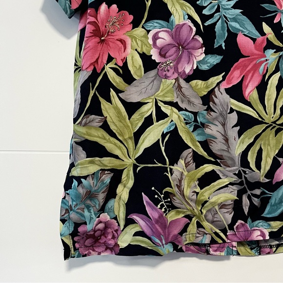 Miller’s | Vintage Hawaiian Button Up Tee - Picture 10 of 14